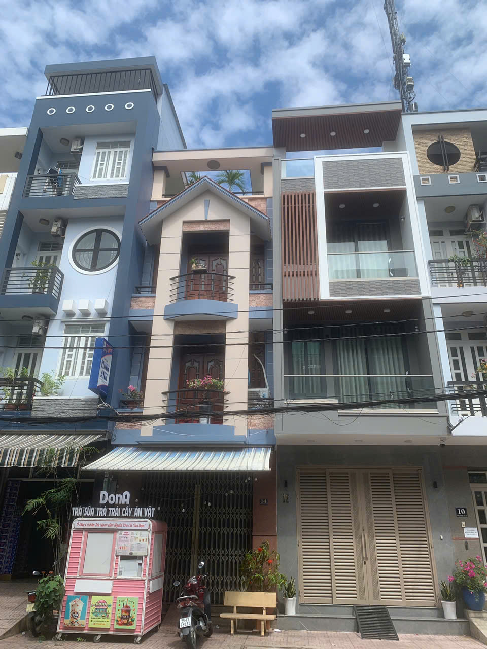 Bán nhà 3 lầu mặt tiền đường Trần thị Nơ giá 14.5 tỷ 